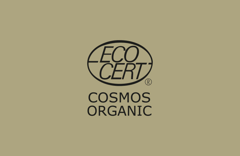 Comprendre la Certification ECOCERT COSMOS ORGANIC: L’Engagement Naturel d’Ancestral Essence Genève