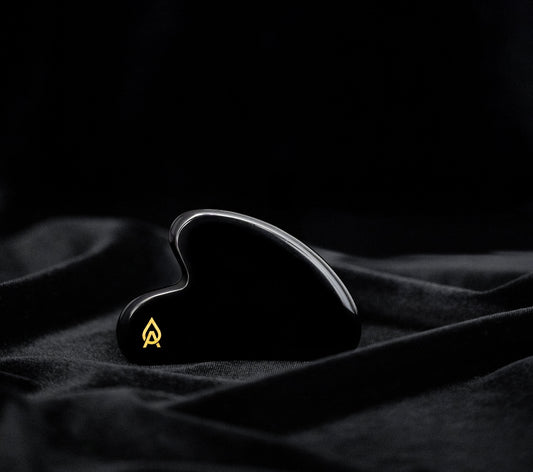 La Pierre de Gua Sha ANCESTRAL ESSENCE en Obsidienne Noire